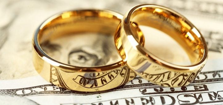 Paying for a wedding: Loan and credit card considerations